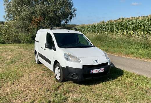 Peugeot 1.6 HDi 75 L1 FAP Komfort