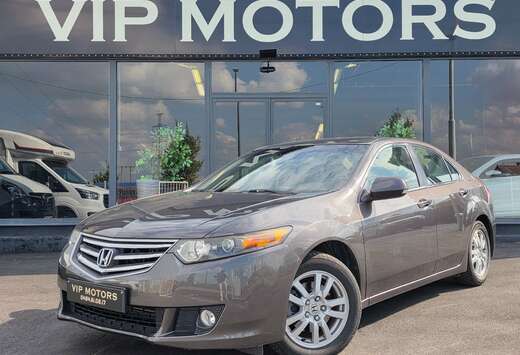 Honda 2.0i // 156cv // attache remorque // état neuf