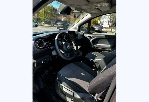 Mercedes-Benz 110 CDI Fourgon PRO Standard