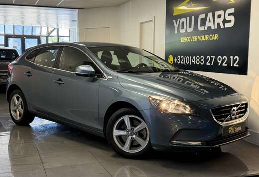 Volvo 1.6 T3 Momentum R-Design 1 Jaar Garantie