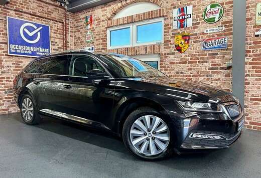 Skoda Superb Combi 2.0 150cv STYLE Navig/SiègCh/Clim ...