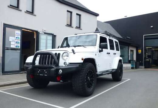 Jeep 3.6i V6 Ultimate edition **67000km**