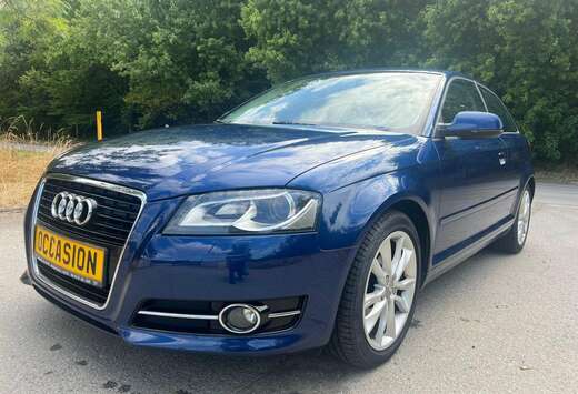 Audi A3 1.6 TDI DPF Ambiente Cuir /Alcantara