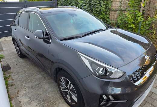 Kia Niro HEV 1.6 GDi Business Line DCT