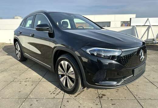Mercedes-Benz EQA 300 4M Progressive 18\
