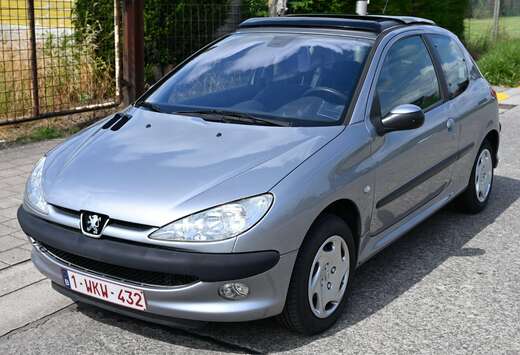 Peugeot 1.4i XS