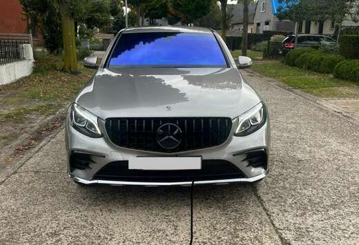 Mercedes-Benz d Coupe 4Matic 9G-TRONIC AMG Line