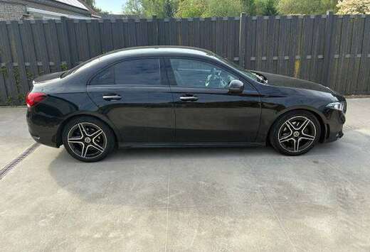 Mercedes-Benz A 180 AMG Line