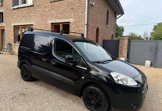 Peugeot 1.6i L1H1 UTILITAIRE ESSENCE 1598cc - NAVI- G ...