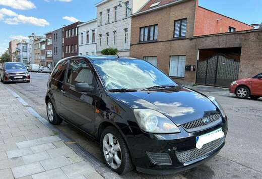 Ford 1.3i Trend