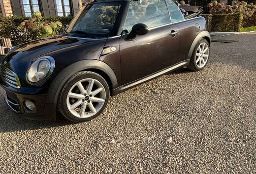 MINI Mini Cabriolet 1.6 D Cooper DPF