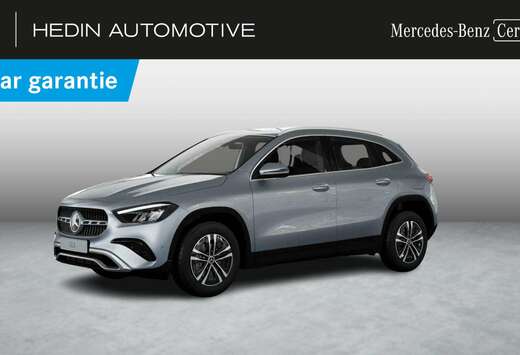 Mercedes-Benz ESSENTIAL LINE GLA 180 Essential Line   ...