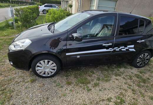 Renault 1.2 16V 75 Night and Day