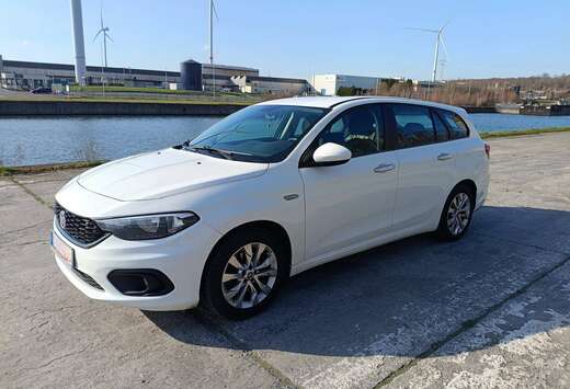 Fiat Tipo 1.4i Lounge Business (EU6d-TEMP)