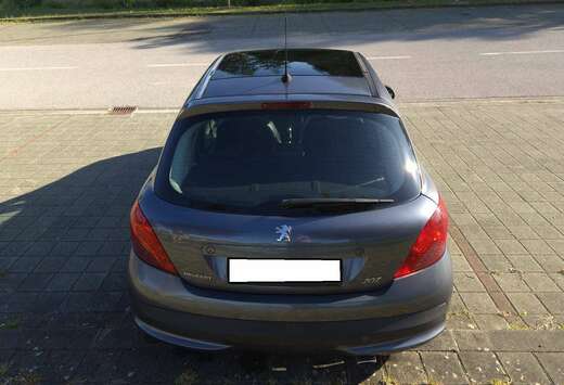 Peugeot 207 1.6 HDi Sporty FAP