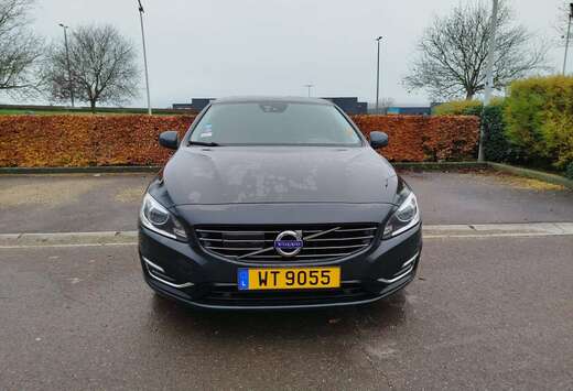Volvo D6 Plug-In-Hybrid AWD Geartronic Summum