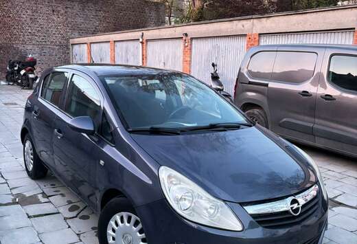 Opel 1.2i Essentia
