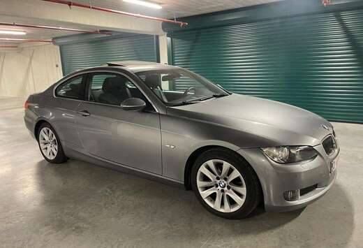BMW Coupé 320iA