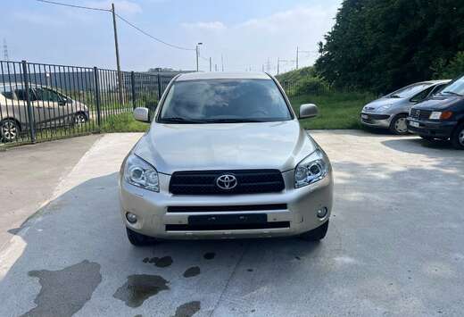 Toyota RAV4 2.0i VVT-i 16v VIP