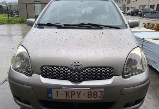 Toyota Yaris 1.0i VVT-i 16v Blue Line