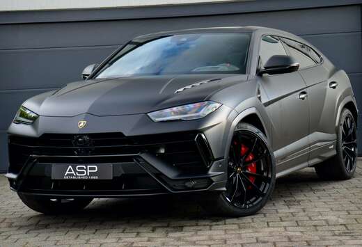 Lamborghini S 4.0 BiTurbo V8 S  667 pk  B&O  Carbon   ...