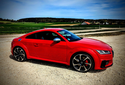Audi TTS Coupe 2.0 TFSI Quattro TTS Competition S tro ...