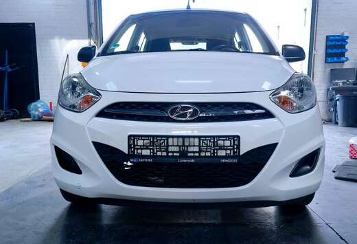 Hyundai 1.1 5 star edition