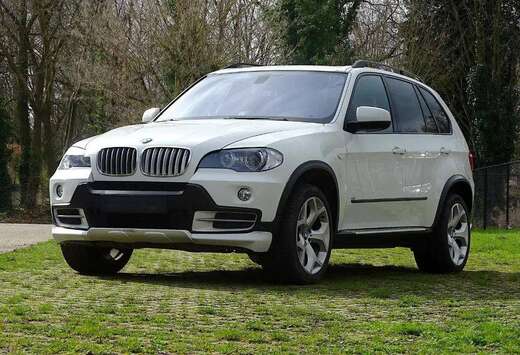 BMW X5 4.8iA V8 xDrive48