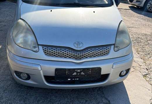 Toyota 1.4 Turbo D-4D Linea Luna