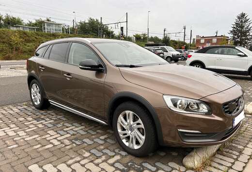 Volvo V60 Cross Country D3 Momentum