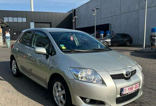 Toyota Auris 1.6 VVT-i Multimode Sol