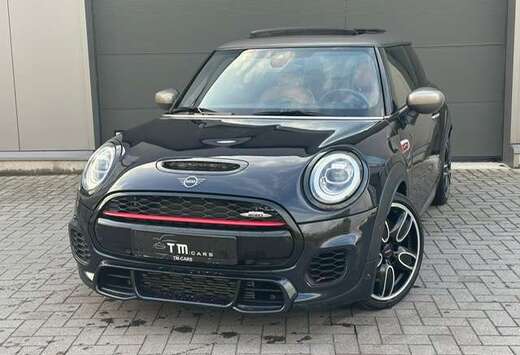 MINI John Cooper Works/PANO DAK/Harman Kardon