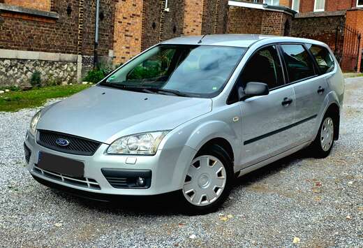Ford Focus 1.6i 16v Ghia
