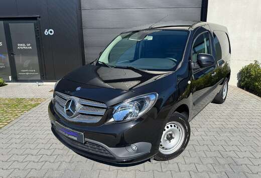 Mercedes-Benz 1.2 Turbo / lichte vracht / 6G-DCT