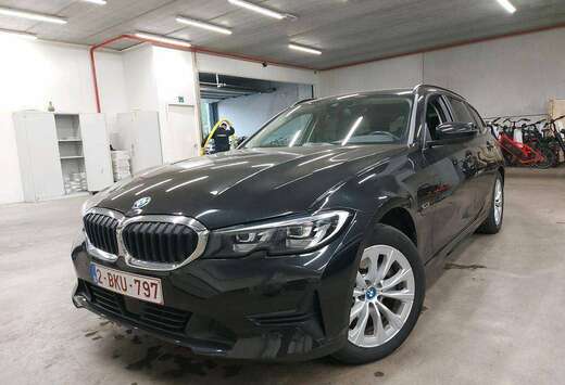 BMW Touring 320eAS PHEV