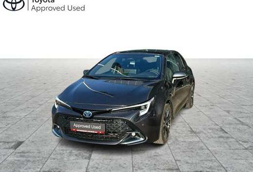 Toyota Hatchback Style 1.8 hybride