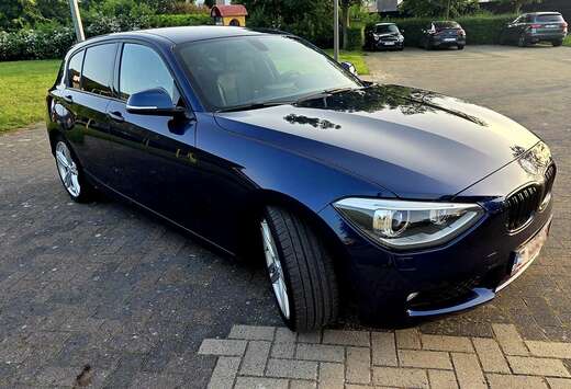 BMW 118i Aut. LED, Leder, Navi, Zetelverwarming