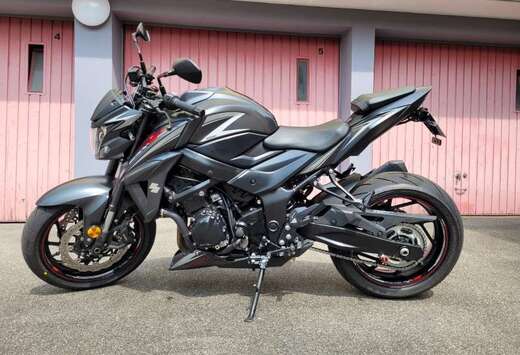 Suzuki