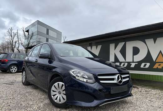 Mercedes-Benz B 180