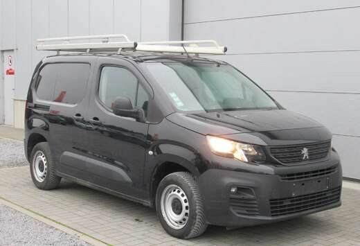 Peugeot 1.5 HDi / 3 pl. / Airco / PDC / ...