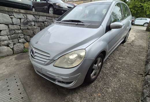Mercedes-Benz POUR EXPORT  590 €