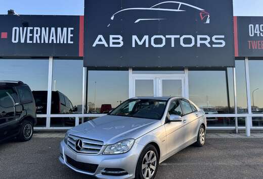 Mercedes-Benz 2012 121.000 Km Automaat