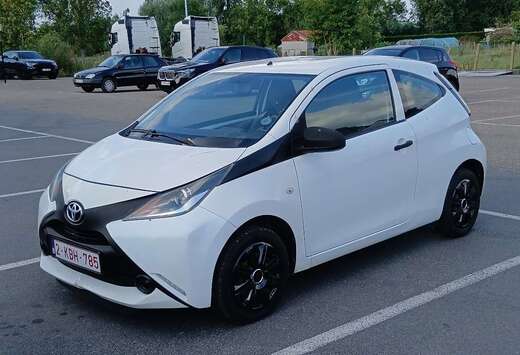 Toyota 1.0i VVT-i x