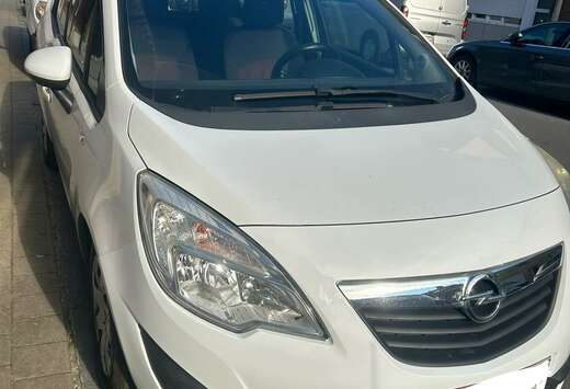 Opel Meriva 1.6i SE Cosmo