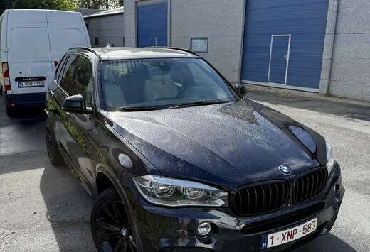 BMW xDrive40e Individual HK