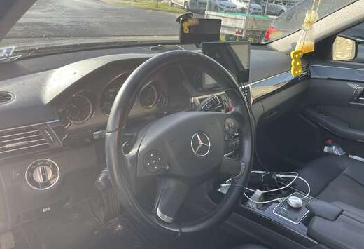 Mercedes-Benz E 220 CDI BE Avantgarde Start/Stop