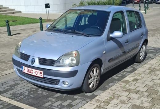 Renault Clio 1.2i Authentique
