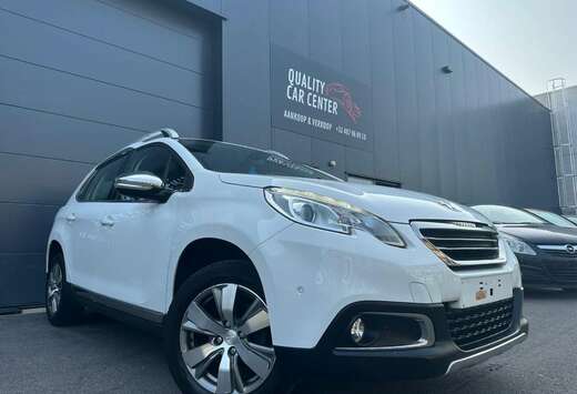 Peugeot 2015 - 75000 km - 1.2 benzine - navi - leder