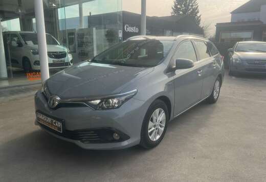 Toyota 1.8 VVT-i Hybrid Automatik Touring Sports Cool
