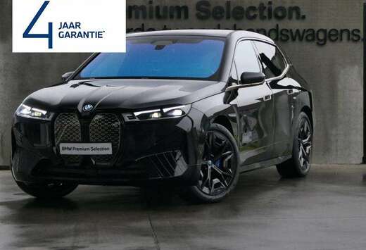 BMW xDrive50 Sport  TOWB  PANO  DRIVE PRO  PARK PR